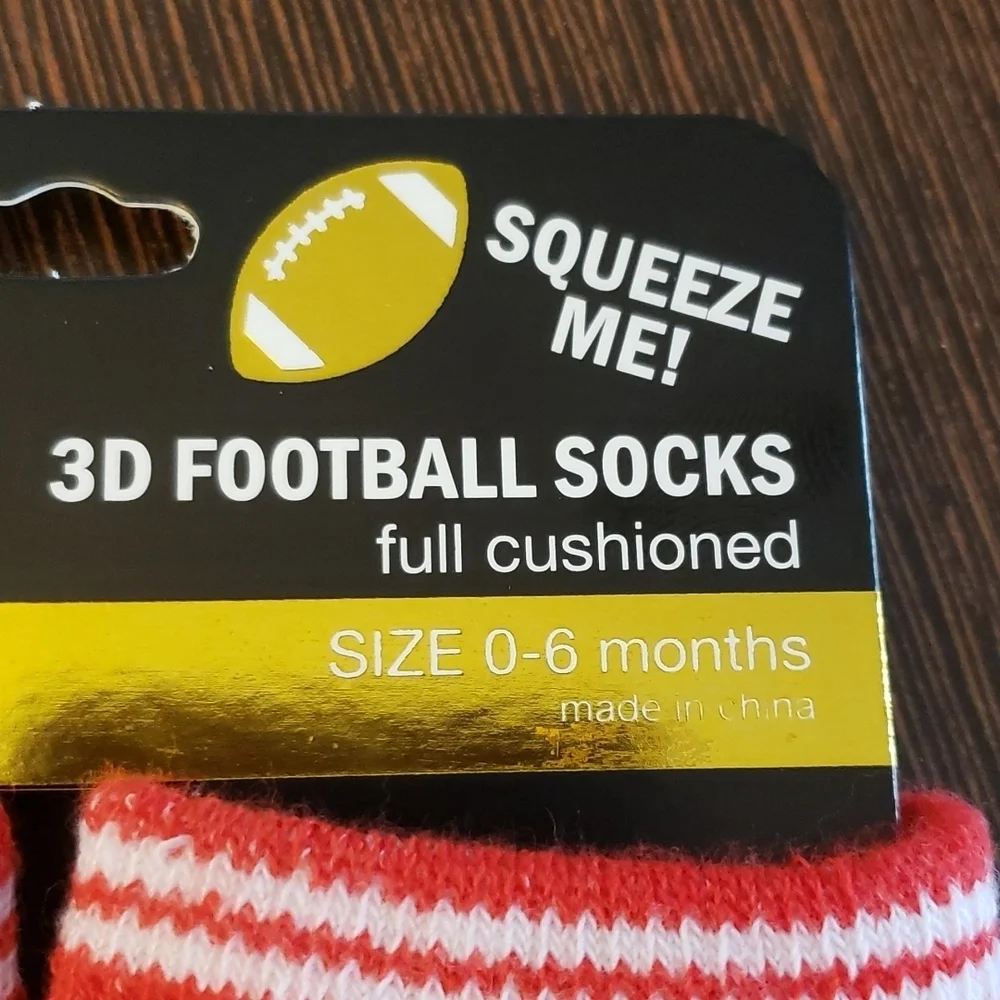 Topsox NCAA Georgia Bulldogs 3-D Football Cushioned Socks for Infants 0-6